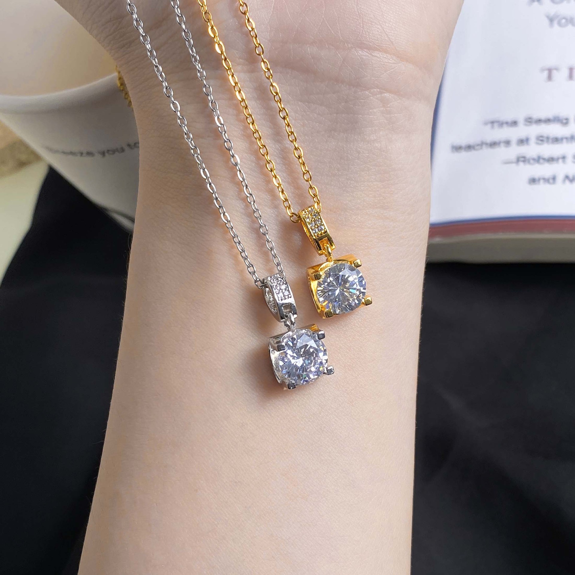 13g Weight Titanium Steel Pendant Material Zircon Inlay Material Pendant Necklace Classification Titanium Steel Chain Material Wholesale Jewelry Casual Elegant Streetwear Geometric Titanium Steel Zircon Plating Pendant Necklace
