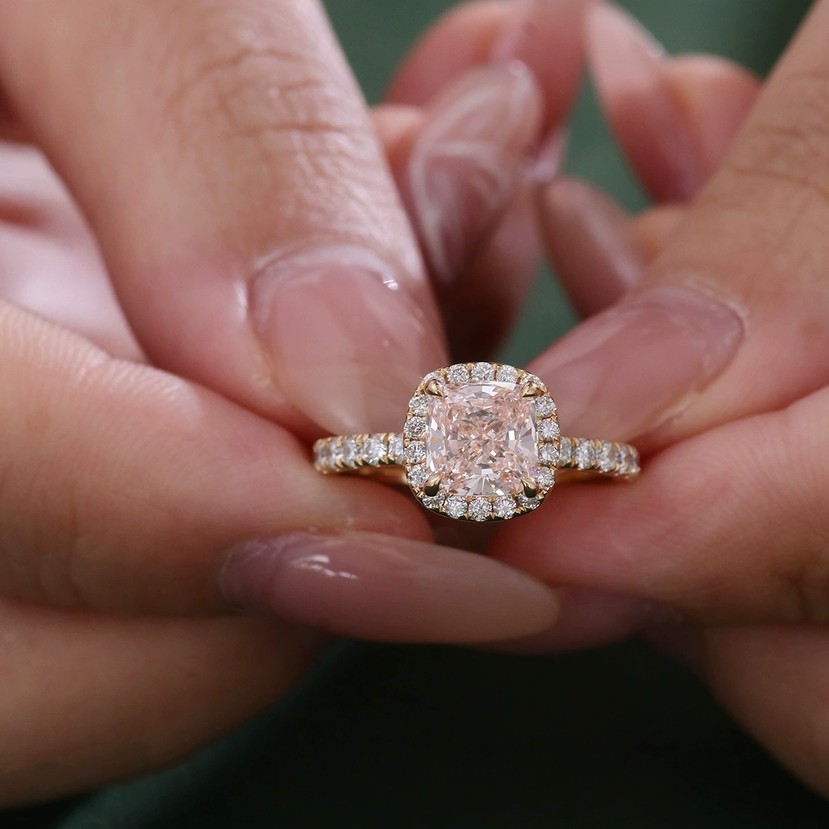 1-каратное обручальное кольцо 18k для культивирования бриллиантовое кольцо для принцессы vvs для выращивания светло-розового бриллиантового кольца с сертификатом IGI в Шанхае