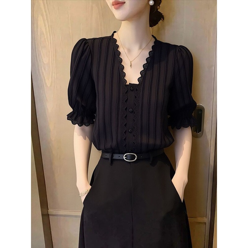 Black Slimming Lace Collar Short-Sleeved Shirt for Women Summer 2026 New Style Puff-Sleeved Shirt Top