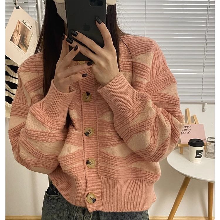 2024 Striped Sweater Coat Women's Autumn New Design Sense Niche Knitted Cardigan All-match Lazy Style Top