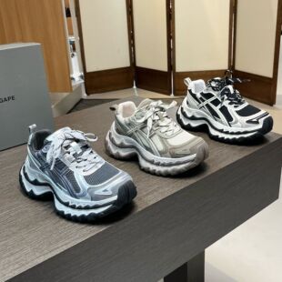 �n��ins����ƴɫ�̫̫ͬ���ϵ�Ь�\��ЬС����6cm�������eЬŮЬ
