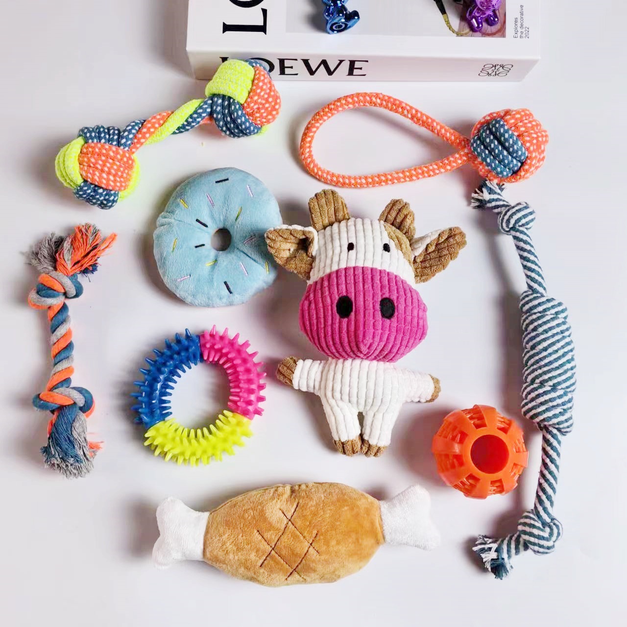 아마존 베스트셀러 애완동물 용품 강아지 장난감 볼 세트 플러시 소리나는 장난감 도매 판매