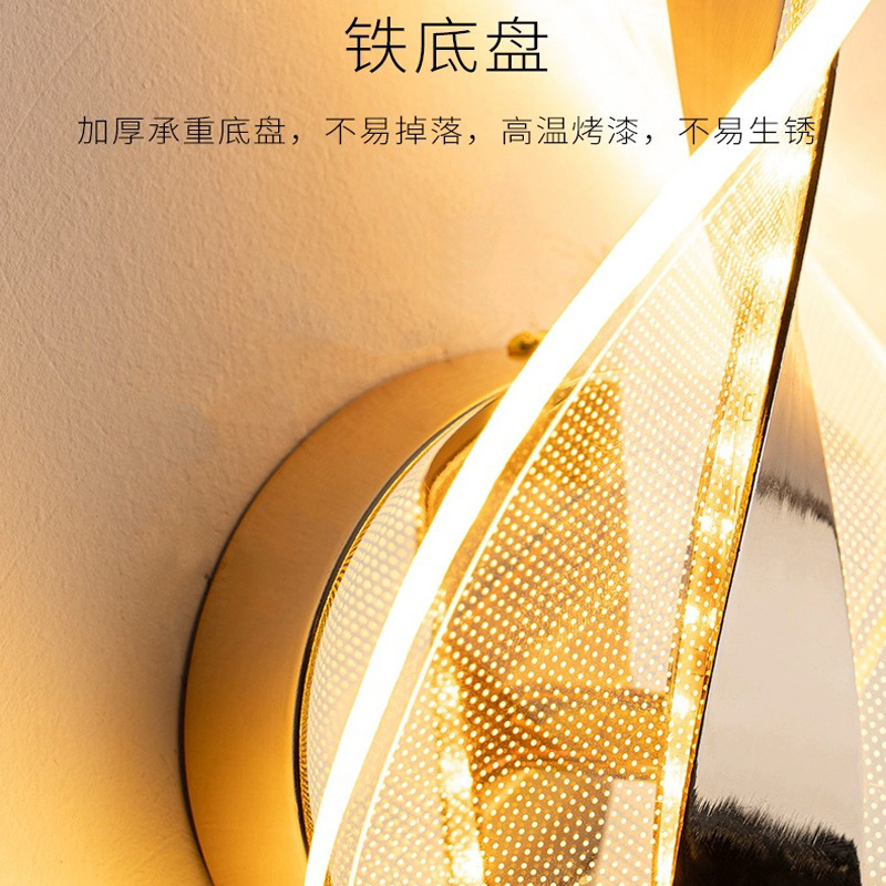 Transfronterizos para lujo moderno dormitorio pequeño chandelier lámpara de cama lámpara de pared lámpara de comedor lámpara de escalera giratoria lámpara Zhongshan lámpara