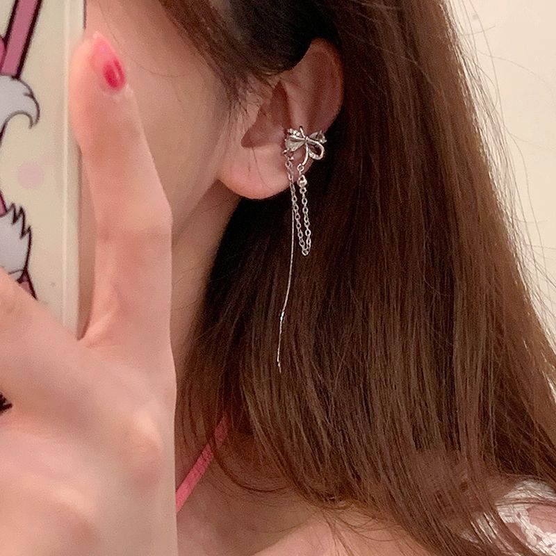 Arco de gama alta flash diamante borla larga oreja clip femenino verano diseño amor oreja hueso clip sin pendientes perforados moda