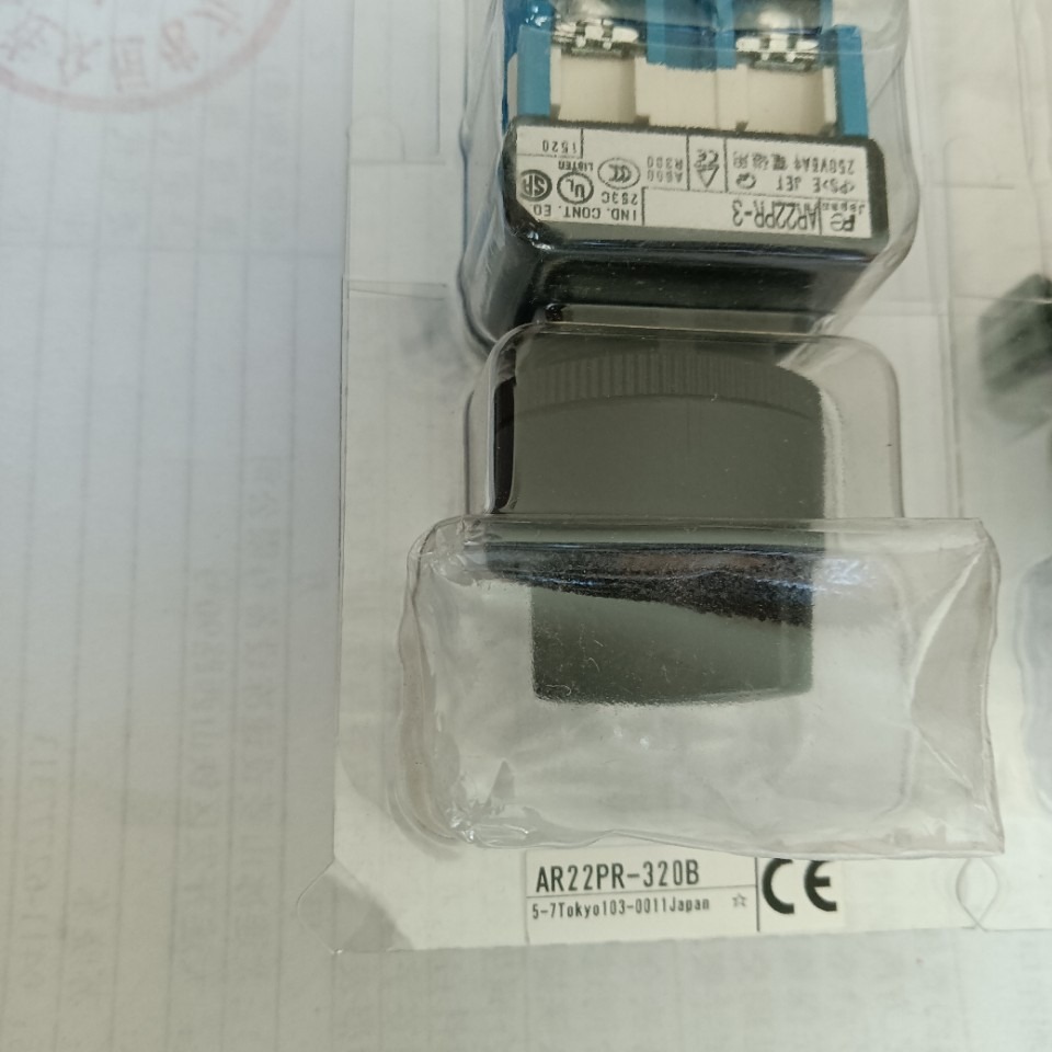 全新原装富士三位转换开关AR22PR-320B