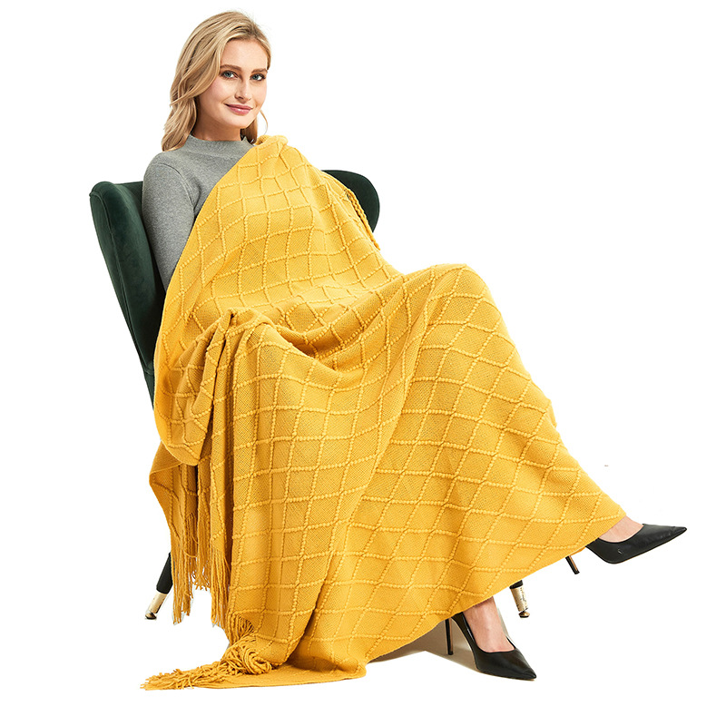 Unisex Four Seasons blanket Office air conditioning blanket Solid color knitted blanket sofa blanket B&B hotel bed end towel fringe cape_voghion.com