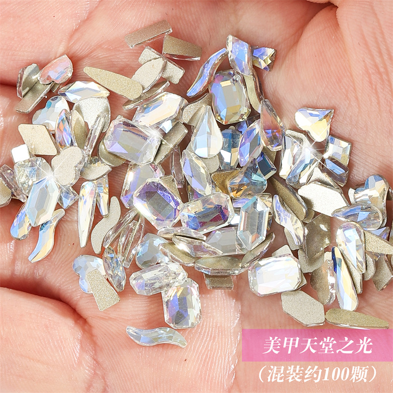 Mezclado 100 accesorios de uñas Aurora Phantom diamante especial en forma de pegatinas de diamantes llenos Nueva York tormenta brillante Negro uñas Fondo caliente diamante