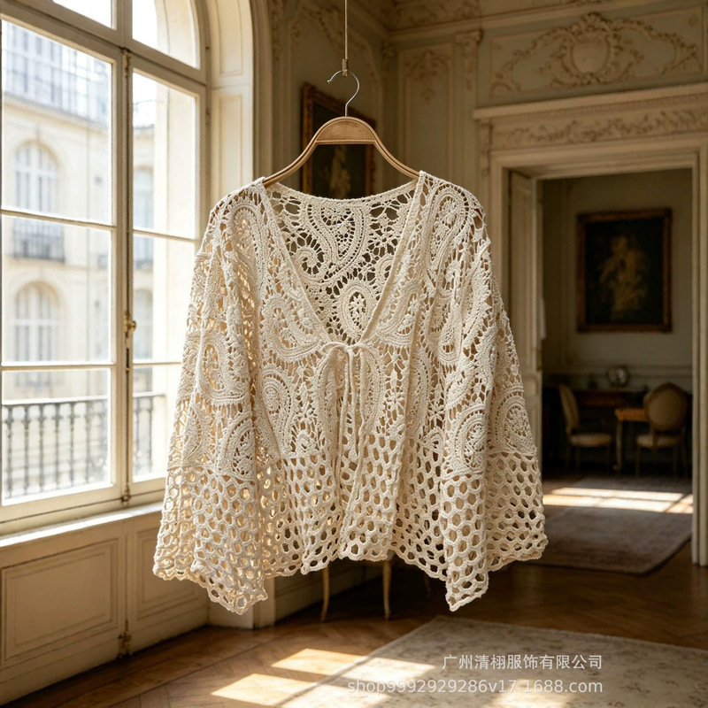 Bohemian Style Crochet Hollow-Out Sun Protection Top, Lace Cover-Up, Thin Knitwear for Seaside Vacation