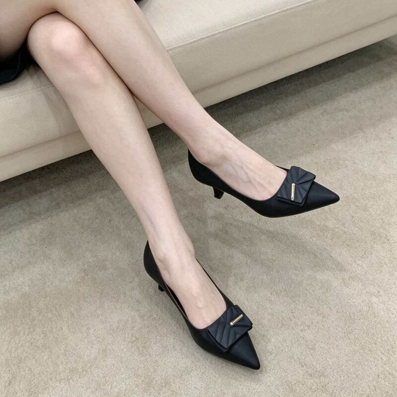 Defect Handling Spring Genuine Leather Women's Shoes Brand Pointed Toe Mid-Heel Stiletto Flats Versatile Commuting 2945