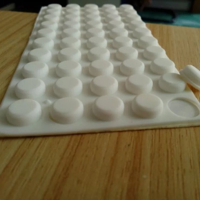 厂家带胶自粘透明玻璃硅胶垫半球形防滑防震耐磨耐硅橡胶脚垫