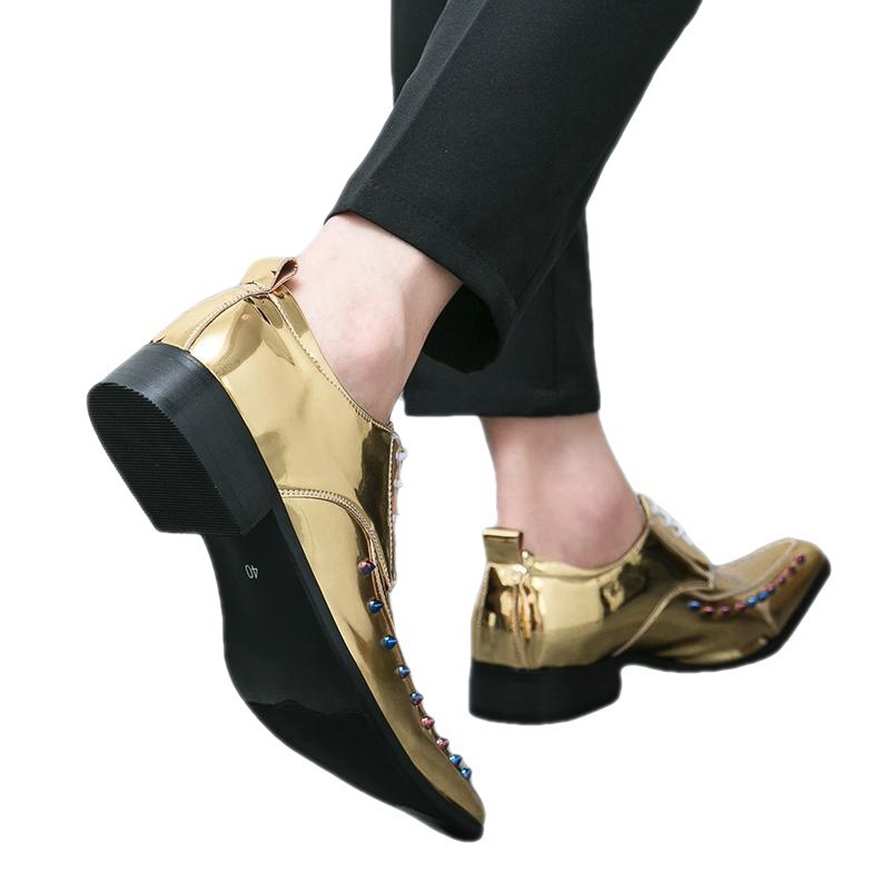 Zapatos de cuero dorados azules de Chelsea para hombres de verano británicos retrógrados de un pedazo transpirables zapatos de cuero de punta image 6