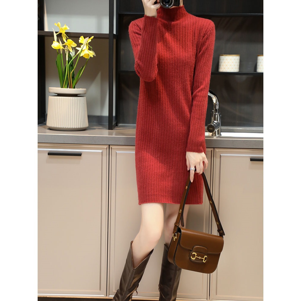 Brick red