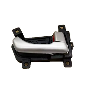 826203W000 is suitable for the Kia Sportage right front and rear door inner handle 2011-2016