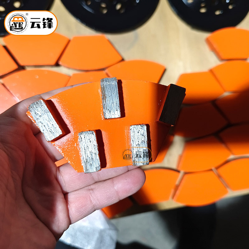 ダイヤモンド研削ブロック扇形研削ブロック床研磨モジュール床ツール中東市場ダイヤモンド研削ブロック|undefined