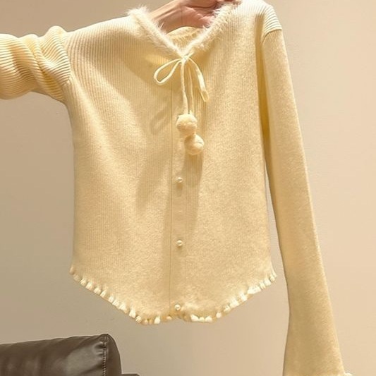 温柔风毛绒领软糯针织打底衫女秋季毛球装饰设计感内搭长袖上衣