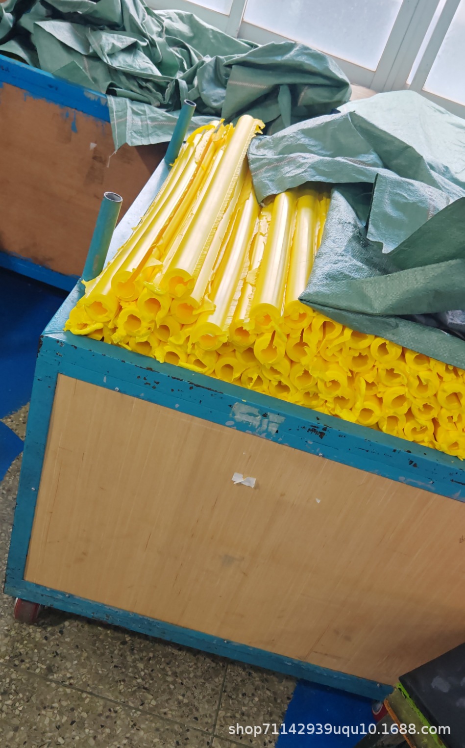 In-Stock Pu Anti-Collision Strips Corner Guards Soft Edge Protection Strips Buffer Anti-Collision Industrial Black and Yellow Warning Self-Adhesive No Drilling Required