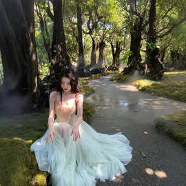 2025年春夏新款绿野仙踪超大裙摆仙女裙吊带裙夏日度假绝美小裙子