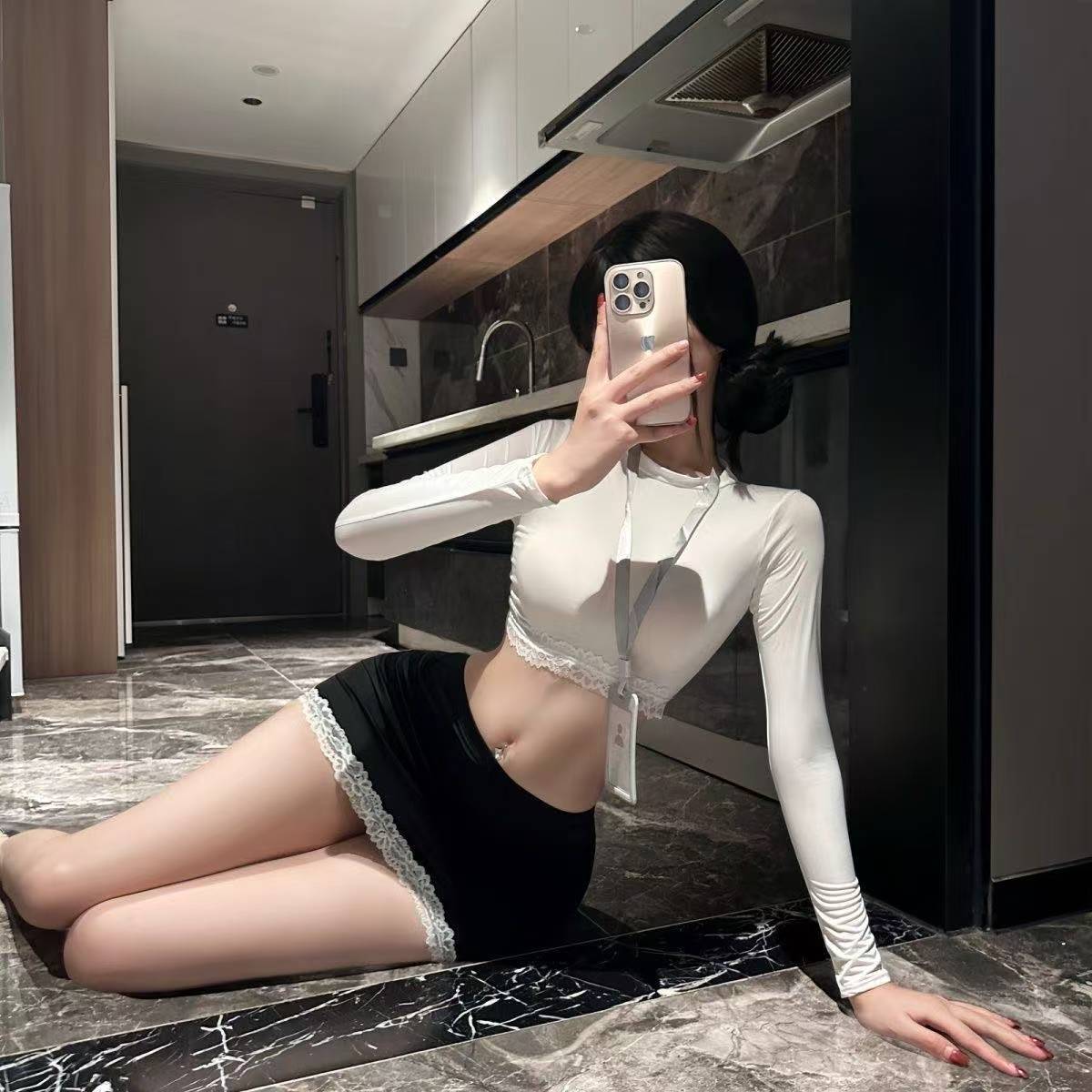 Secretary Roleplay Costume Set with See-Through Top, Hip Skirt and Bodystocking — detail image 5
