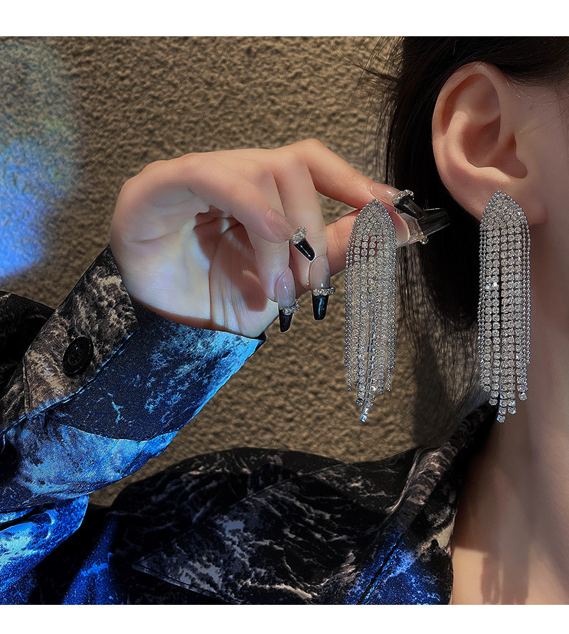 Fashion Geometric Alloy Inlay Rhinestones Womenu0027S Drop Earrings 1 Pair