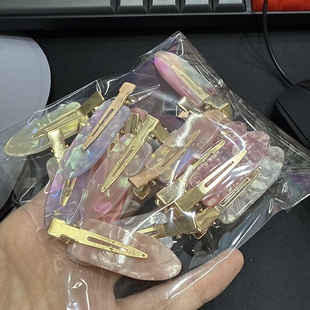 �͑�朽�  �¿��ɫϵ�o�۰l�A��Ů���yǰ�~��߅�����A������