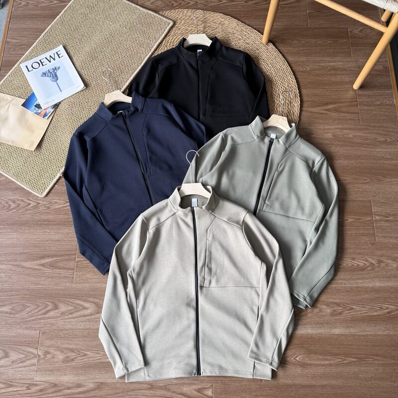 Autumn men's outdoor lightweight, simple, comfortable, versatile stand-up collar zip-up long-sleeve softshell commuter casual jacket Autumn men's outdoor lightweight, simple, comfortable, versatile stand-up collar zip-up long-sleeve softshell commuter casual jacket