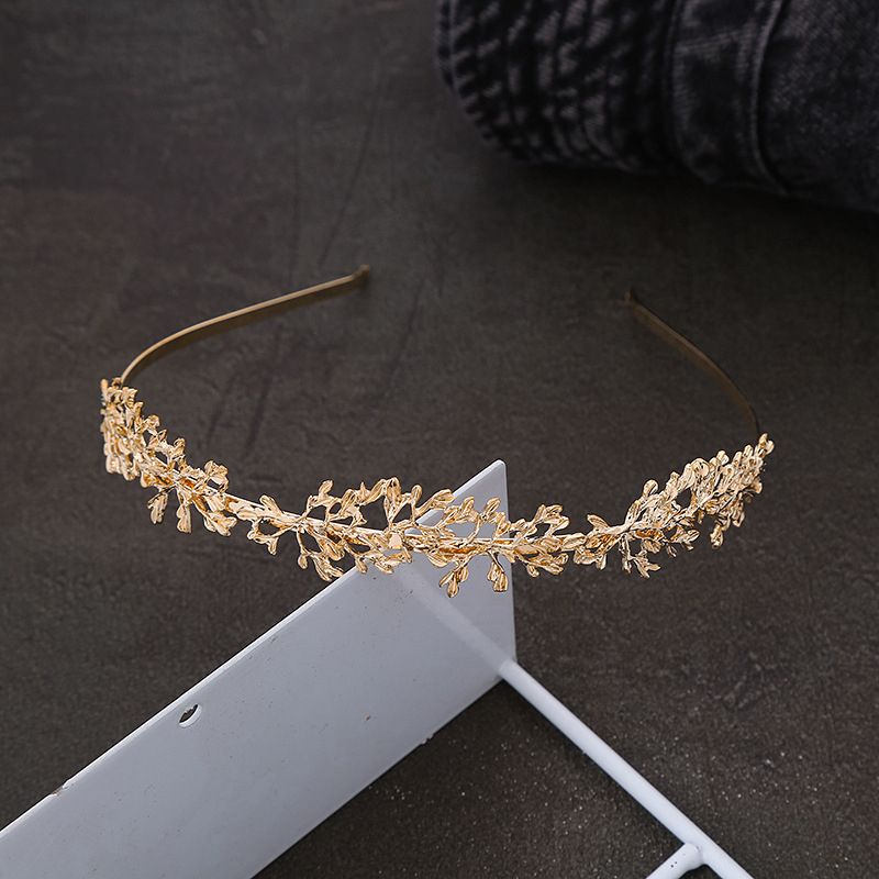European And American New Hair Accessories Hollow Leaf Metal Headband display picture 1