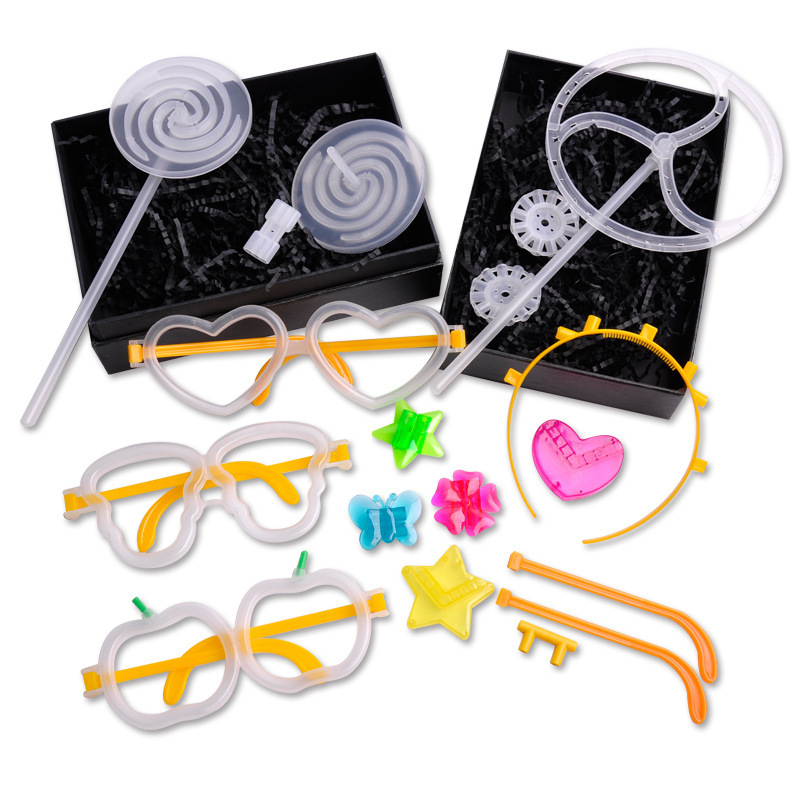 11487533723_1865695234