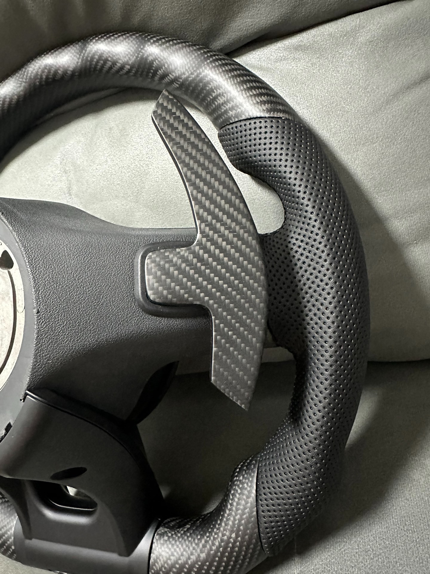 Special upgrade for Mercedes-Benz C steering wheel, modified for the new C260L, C43, C200, AMG-class, matte carbon fiber assembly