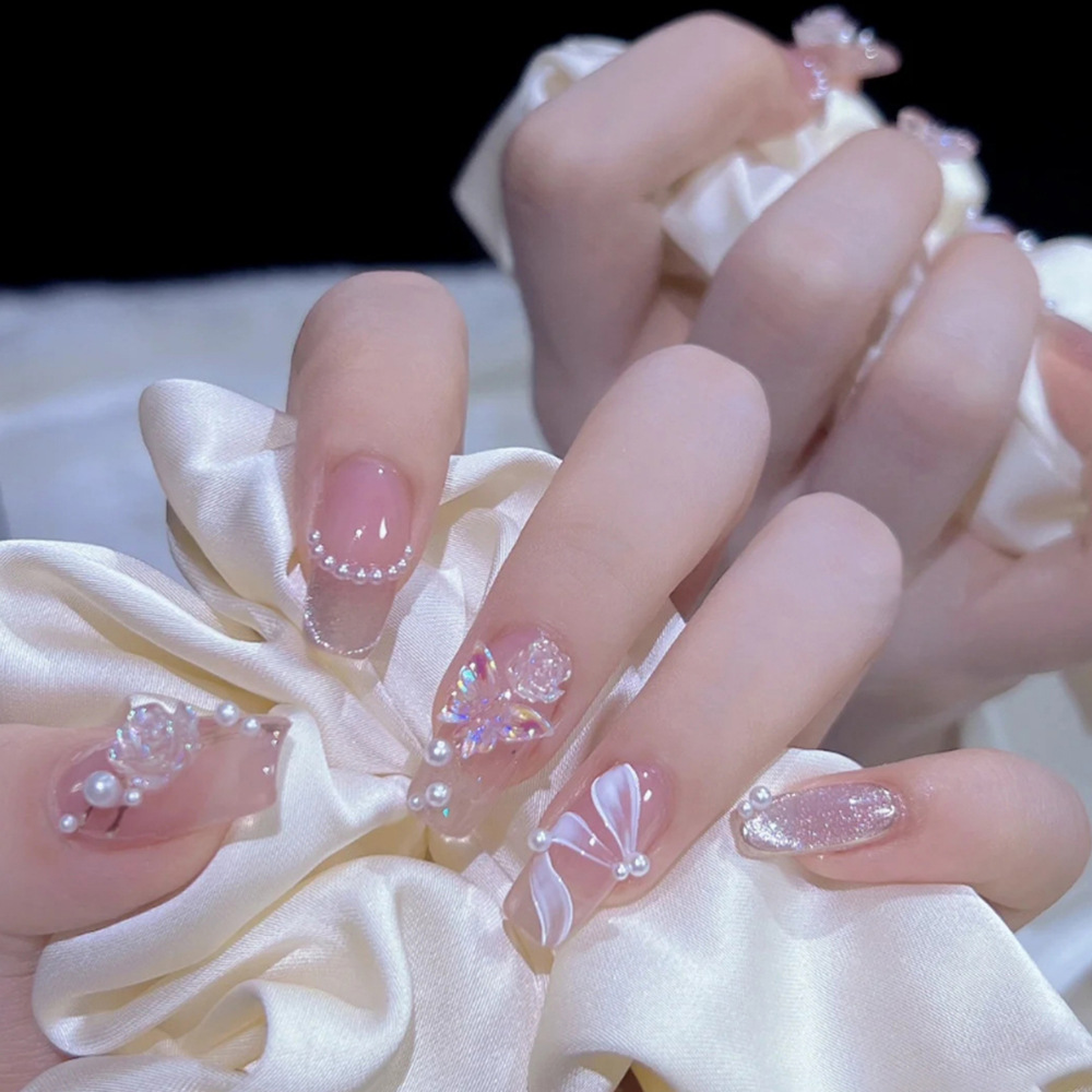 Camellia Pearl Diamond Nail Art Chalk Parche de uñas blanco simple Sense de alta calidad Douyin Hot Wear Wear