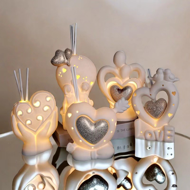 Cerámica creativa LED luz de noche fragancia luz ambiental creativa amor romántico botella de aromaterapia con varilla volátil decoración del hogar