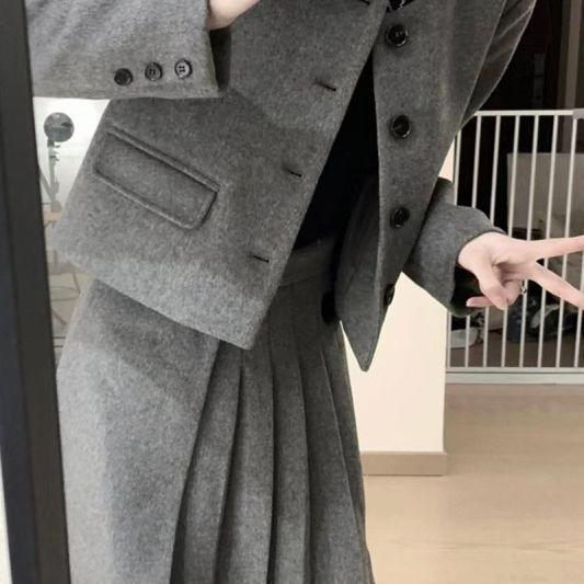 胖mm显瘦遮肉高级感套装女大码秋冬新款毛呢外套百褶半身裙两件套|undefined