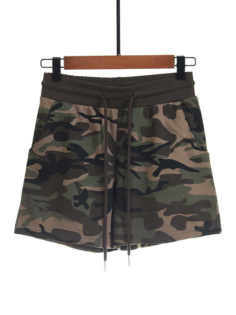 Women's letter graphic camouflage casual sports shorts