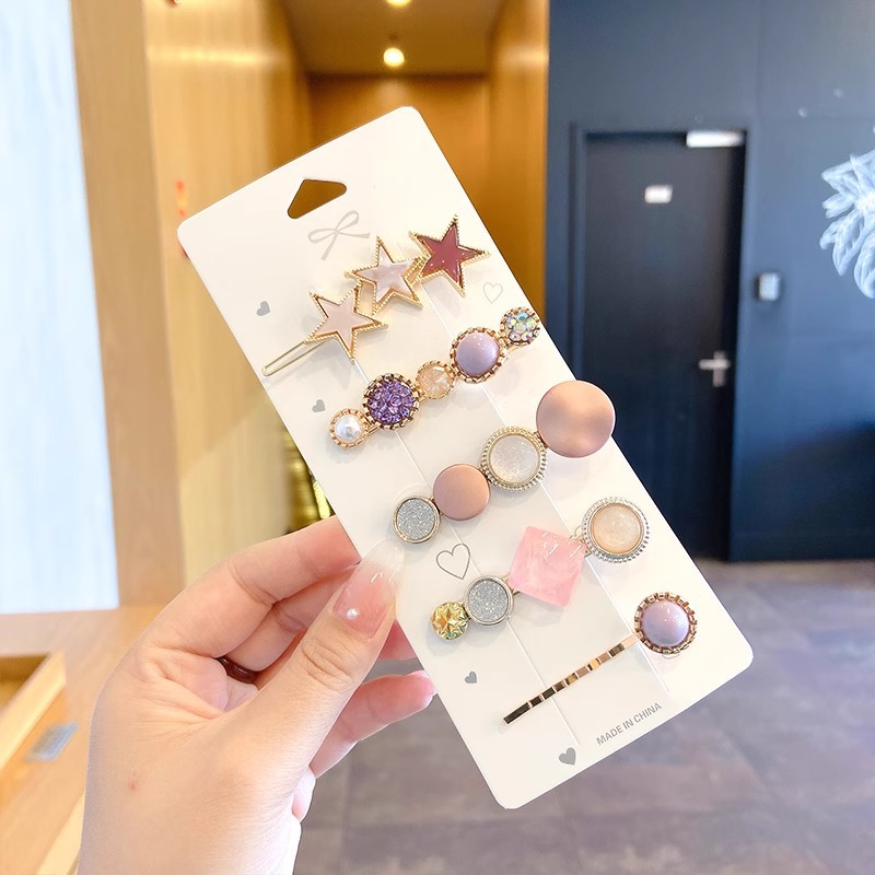 Pequeño clip de cabello de perla clip de cabello de mujer nuevo clip lateral de alta gama exquisita adornamiento para el cabello al por mayor