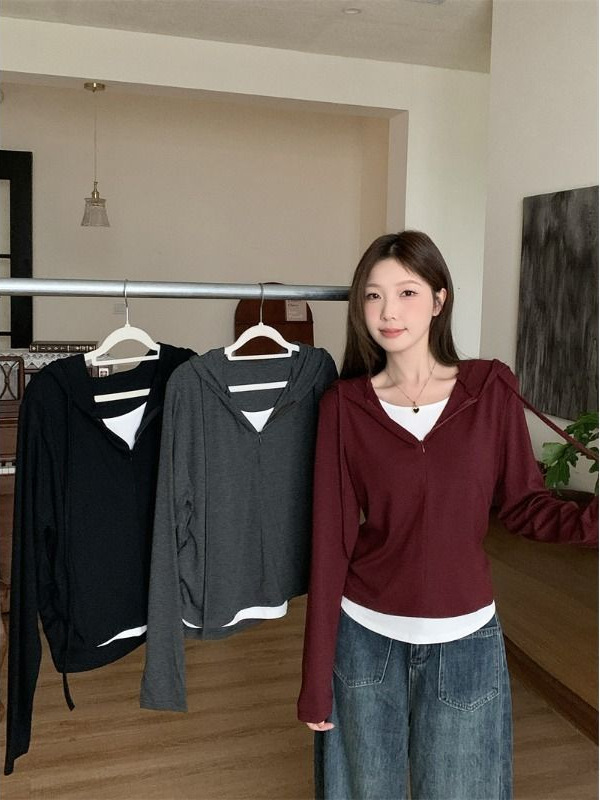 Sports long-sleeve with zipper