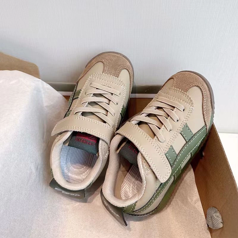 Soft sneakers for boys, non-slip sports shoes, footwear, 2023, new collection, for teenagers