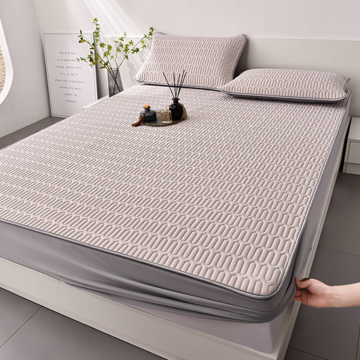 2025 nueva cubierta de sábana de clase A cubierta de cama acolchada gruesa de una sola pieza cubierta de cama con todo incluido cubierta protectora de colchón de alfombra de verano