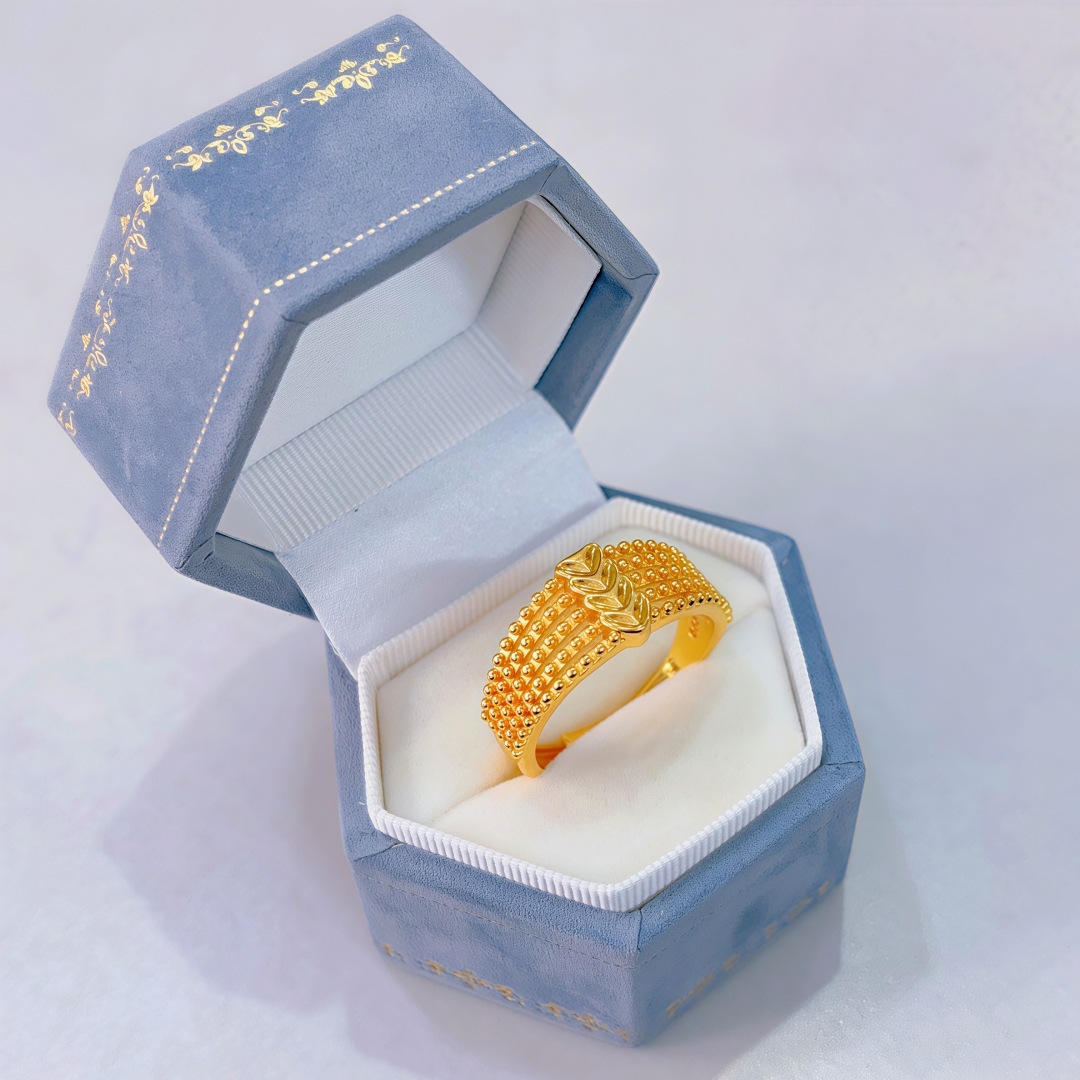 Love five-line open ring