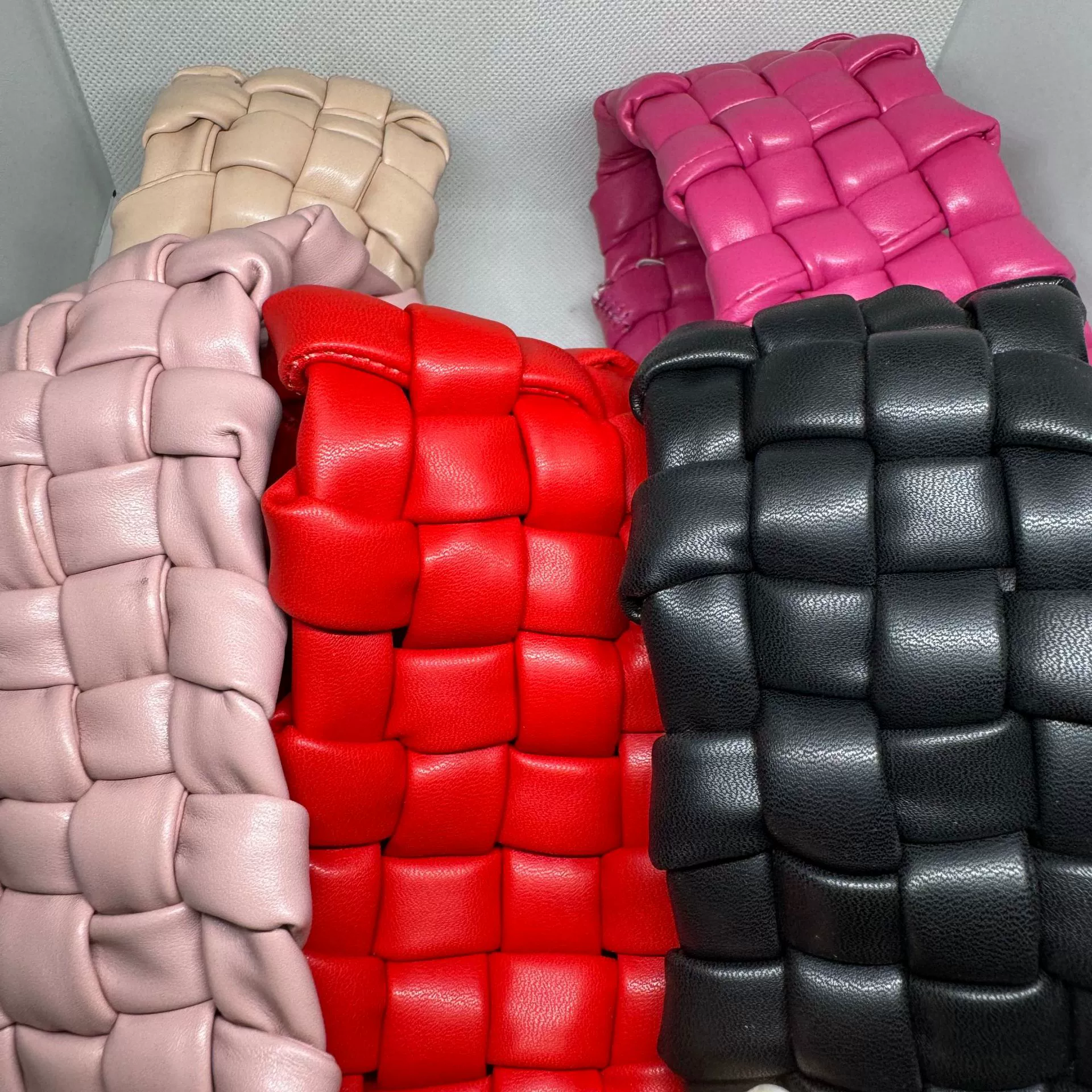 Вязание ручной работы специальные верхняя плоская подошва сандалии женские кроссовки с тканым рисунком