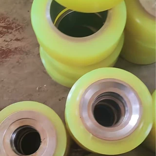 良好的弹性耐磨性耐油性和耐低温性能TPU聚氨酯包胶轮优利胶包胶