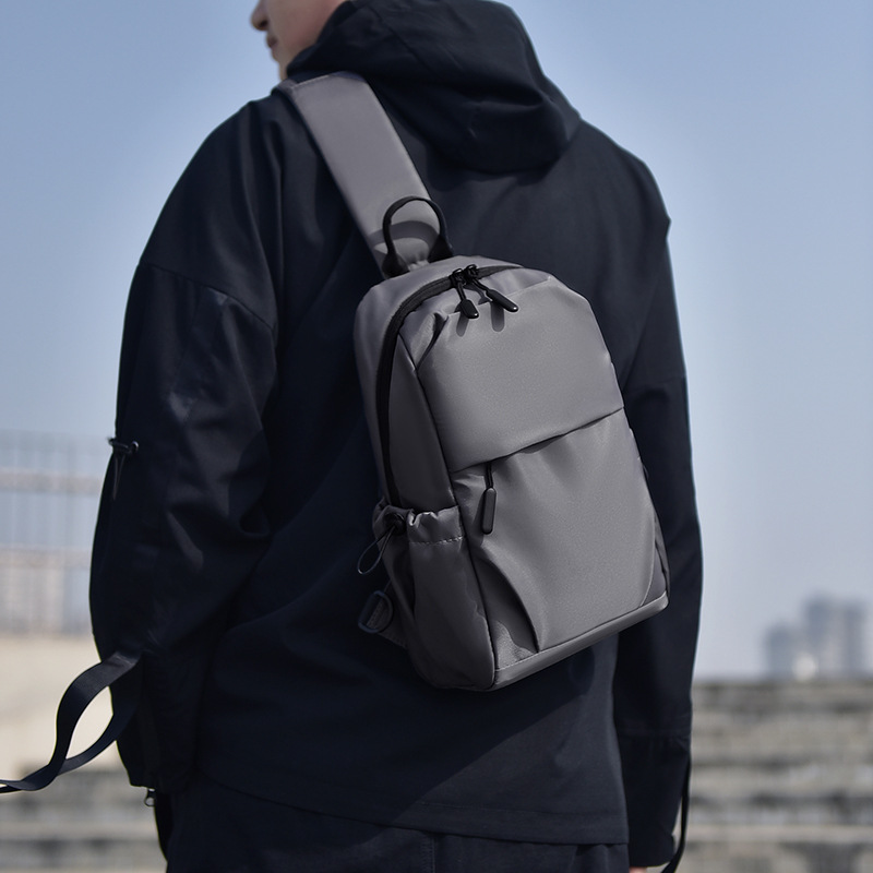 Bolsa de pecho para hombre 2023 casual diario todo partido moda japonesa transfronteriza nueva bolsa de pecho bolsa de mensajero deportivo para niños