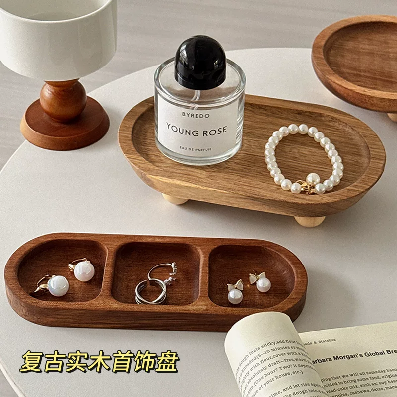 Brand retro storage system, accessory, aromatherapy, perfume for keys