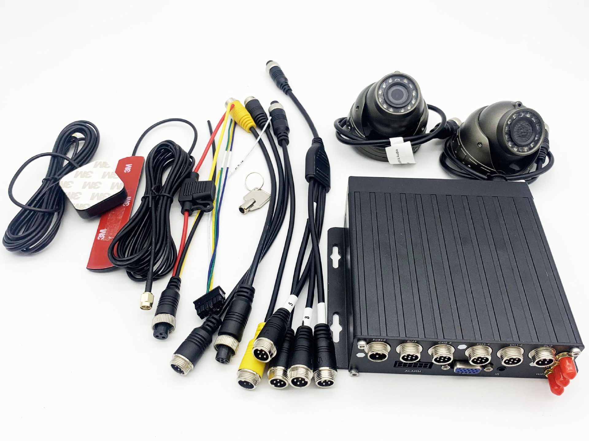 锋莱厂家直供双SD卡512GB车载监控主机高清4路1080P监控录像机