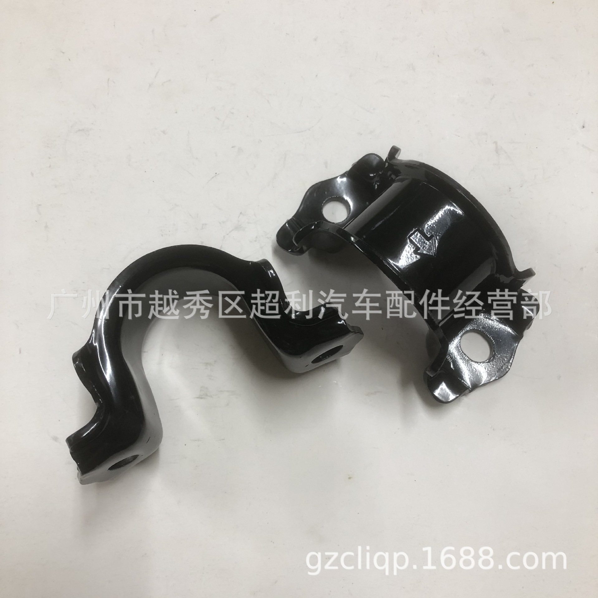 Suitable for 48824-0K010 48824-Kk010 Vigo Kun25 Tgn51 Runner Front Balance Bar Clip