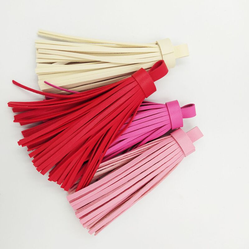 Source Factory Personalized Pu Leather Tassel DIY Jewelry Simple Accessories Car Keychain Bag Hanging Tassel Pendant Source Factory Personalized Pu Leather Tassel DIY Jewelry Simple Accessories Car Keychain Bag Hanging Tassel Pendant