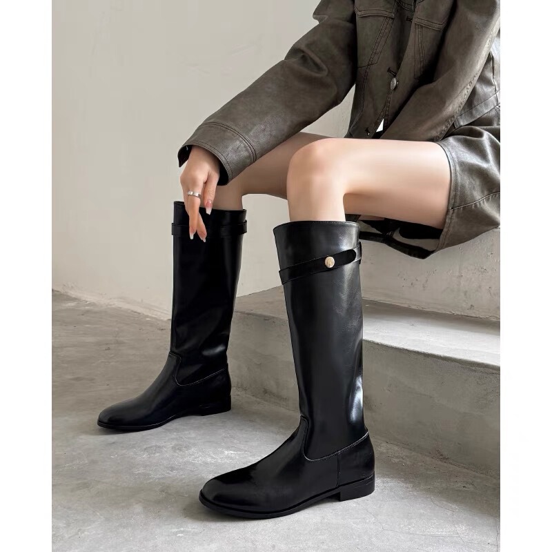 Black Gold Coin Thick Heel Thick Bottom Middle Long Barrel Knights Boots Women's Autumn and Winter High Barrel New Straight Boots European and American Large Barrel Long Boots Black Gold Coin Thick Heel Thick Bottom Middle Long Barrel Knights Boots Women's Autumn and Winter High Barrel New Straight Boots European and American Large Barrel Long Boots