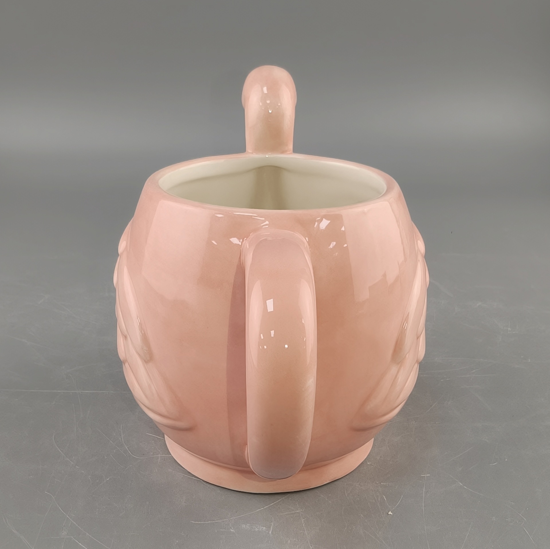 Individuell gestaltete, handbemalte Schwanen-Keramiktasse, hochwertig und ästhetisch ansprechend, beliebter Online-Becher, niedlich_voghion.com