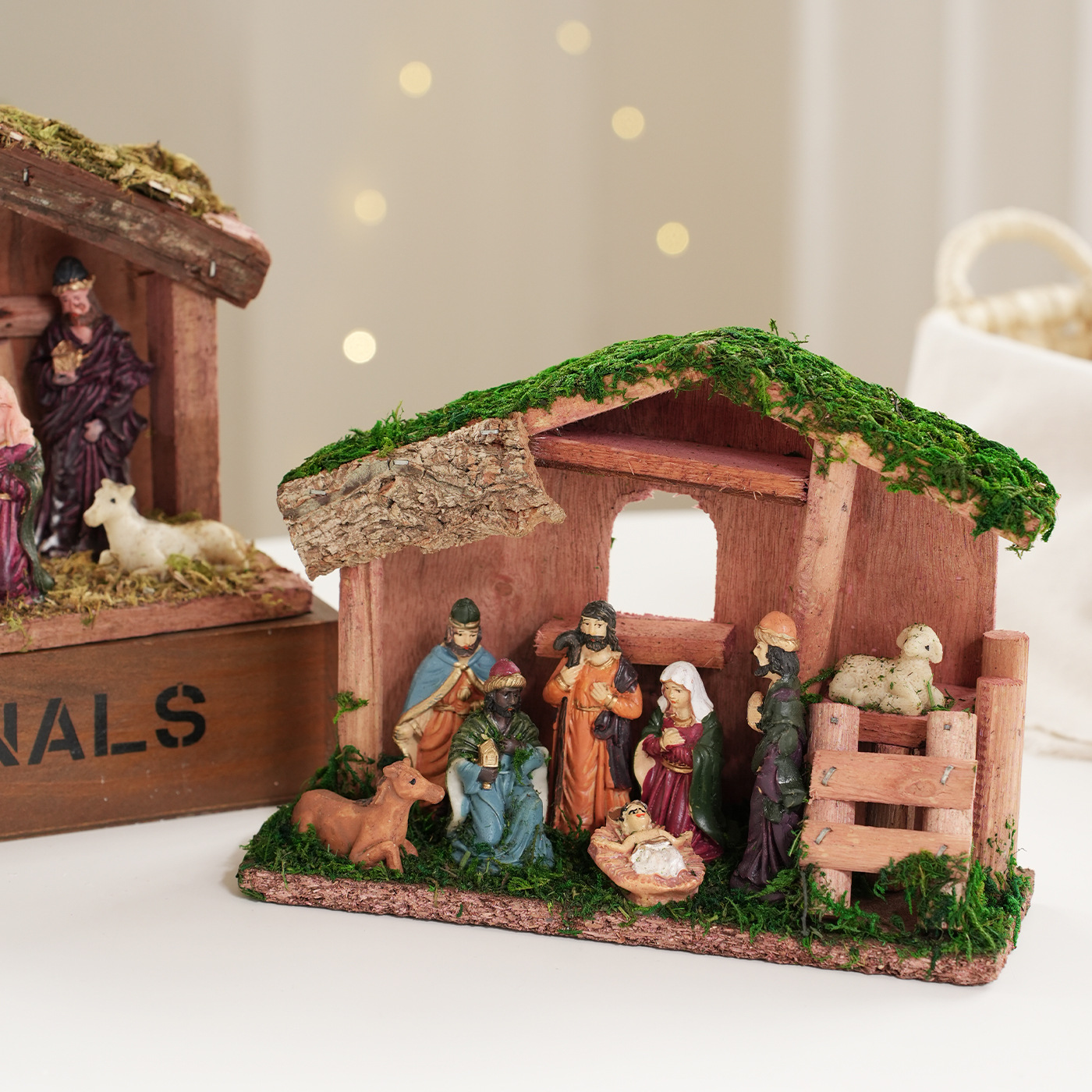 Navidad de madera transfronteriza Navidad decoración escenas de nacimiento de madera cabana personajes componentes muebles de escritorio decoración de vacaciones
