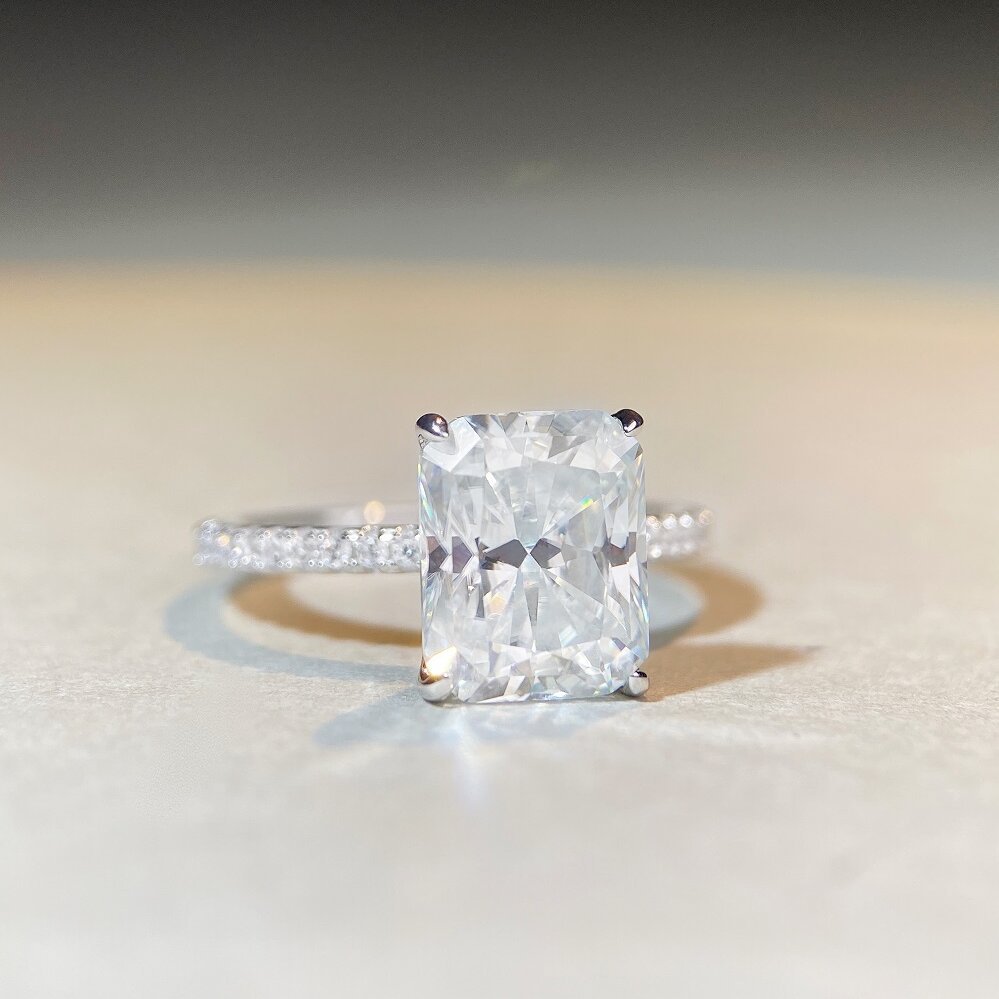Rings Classification 1 Piece Quantity Holiday, Banquet, Stage Occasion 4 Karat Radiant-cut 925 Sterling Silver Moissanite Square Rings Colorless(DEF) Moissanite Moissanite Rings MA Certificate