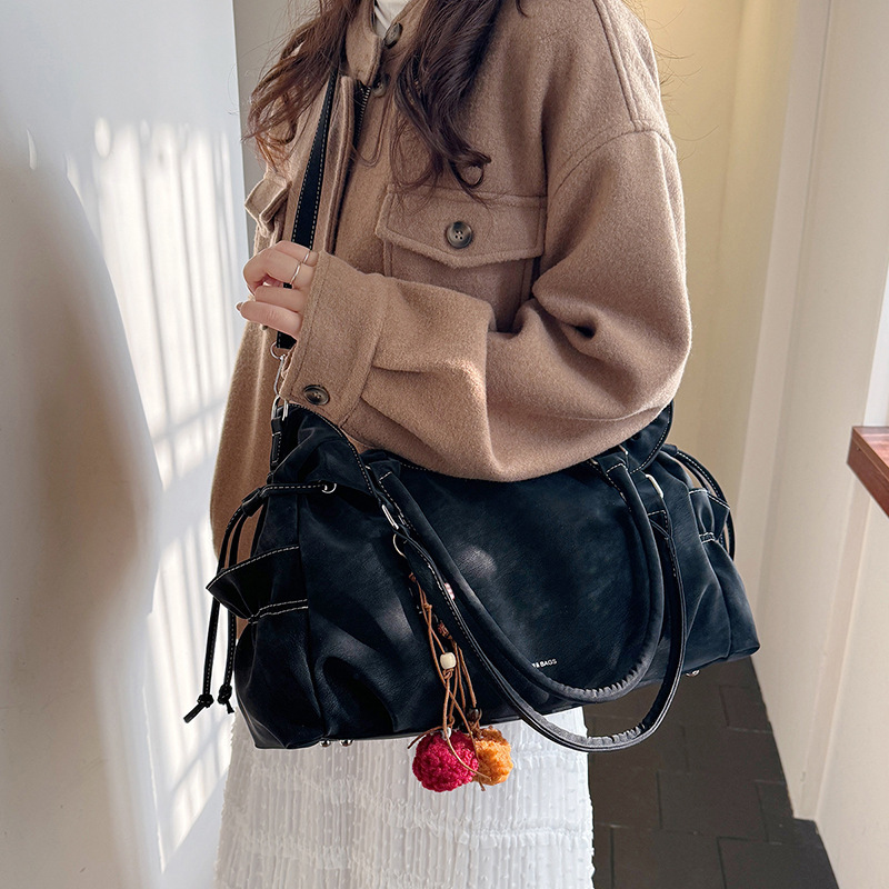 Suede Large Capacity Tote Bag For Women 2026 New Trendy Luxury Shoulder Bag For Outing, Work And Commuting - Thumbnail 2