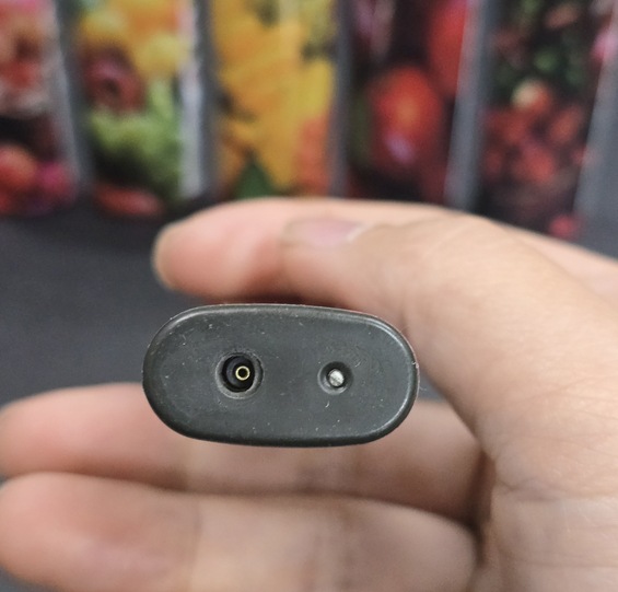 Hot selling short electronic open flame igniter suitable for kitchen and outdoor use easy to carry safe ignition